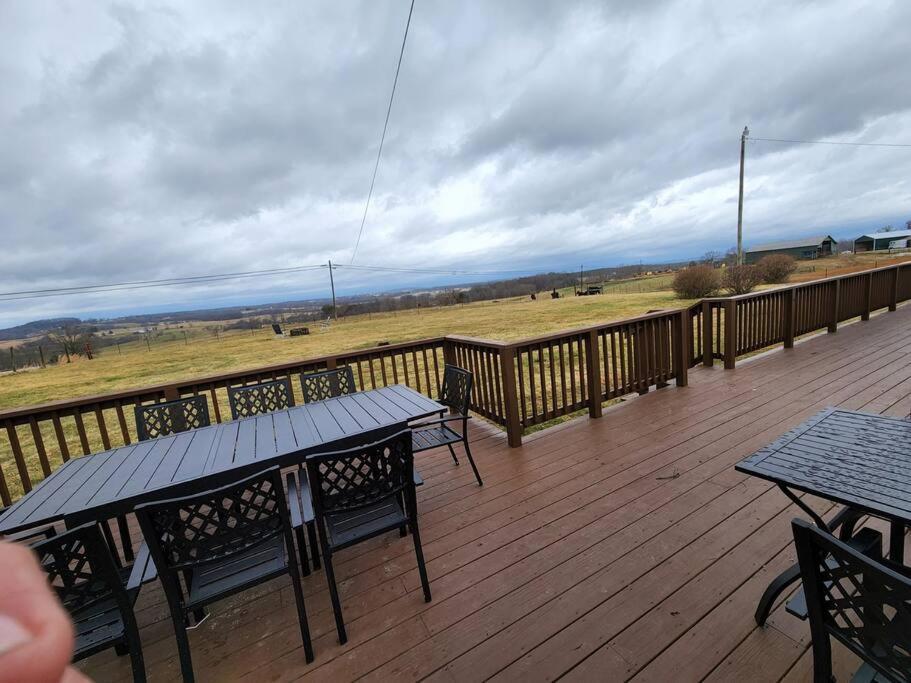 Spacious Family Farmhouse Pikeville Екстер'єр фото