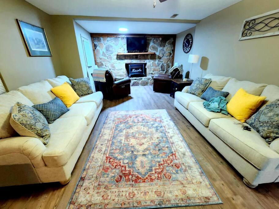 Spacious Family Farmhouse Pikeville Екстер'єр фото